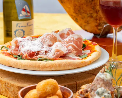 カフェ＆ダイニング　イースト