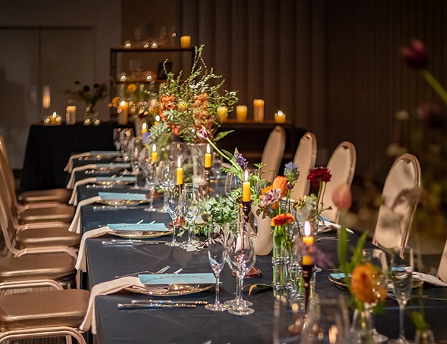 クリスタルホール